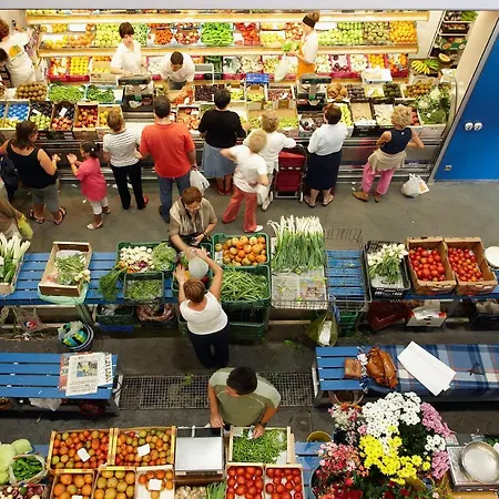 アパート Aterian Loft 1 サラウツ