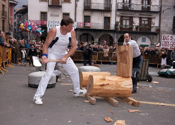 アパート Aterian Loft 1 サラウツ