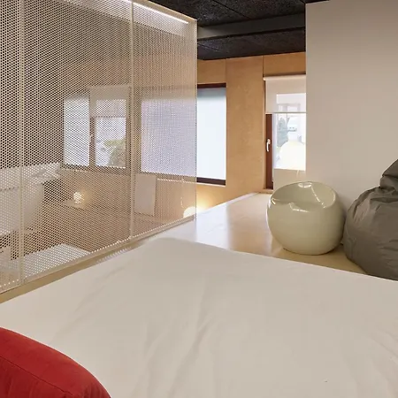 Aterian Loft 1 * زاروتز